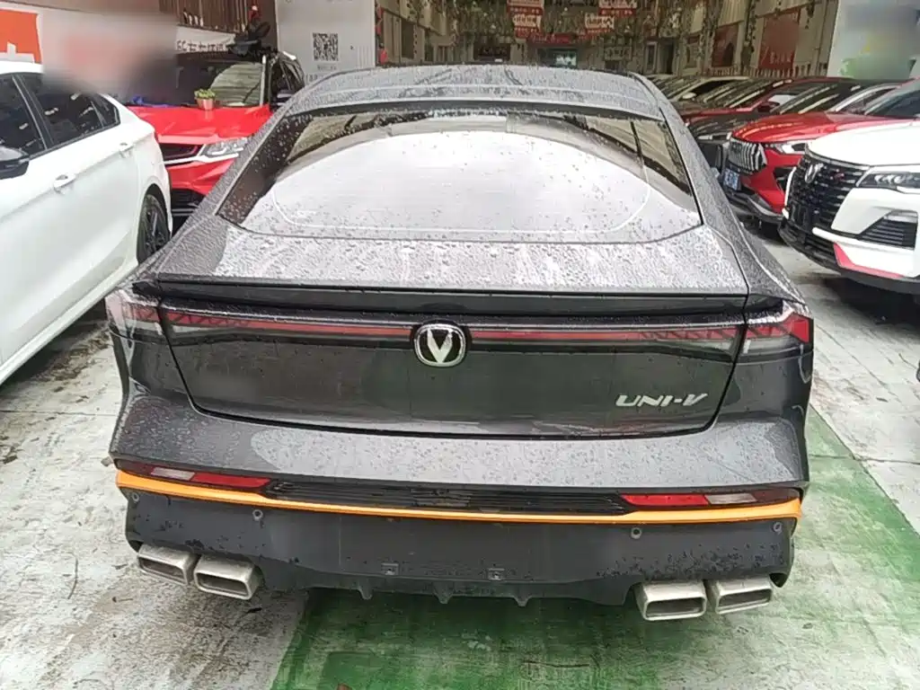 Changan UNI-V 2025 2025 1.5T 500Bar Premium Sport Model