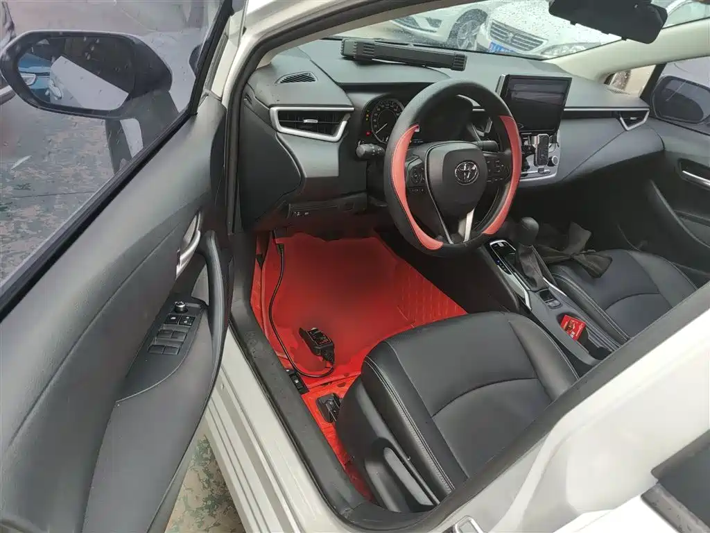 Toyota Corolla 2021 1.2T S-CVT Elite PLUS Edition фото 16