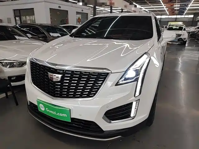 Cadillac XT5 2.0T, Люкс, моноприводный