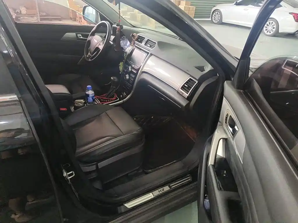 Фото 10 - Haval H2