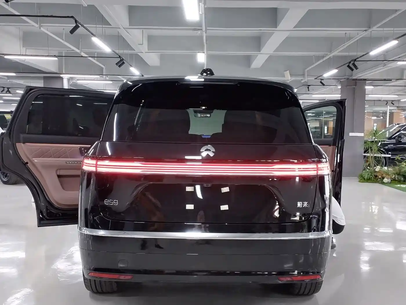 NIO ES9 2026