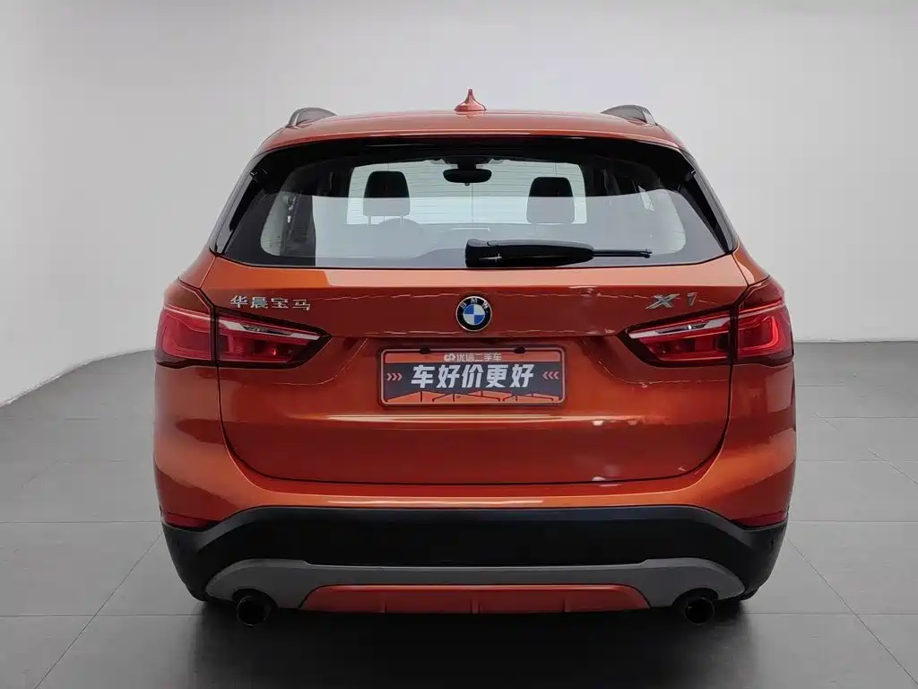 Фото 4 - BMW X1