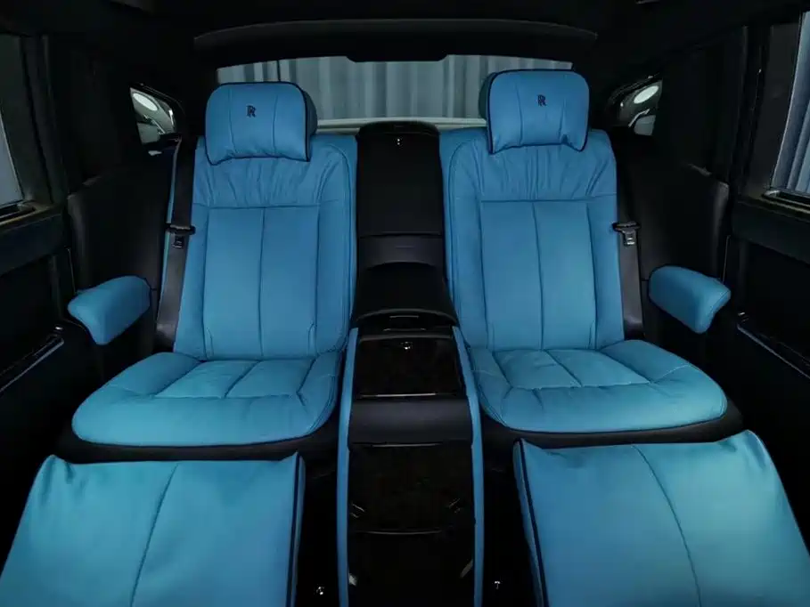 Rolls-Royce Phantom 2013 6.7L Extended Wheelbase (EWB) фото 6