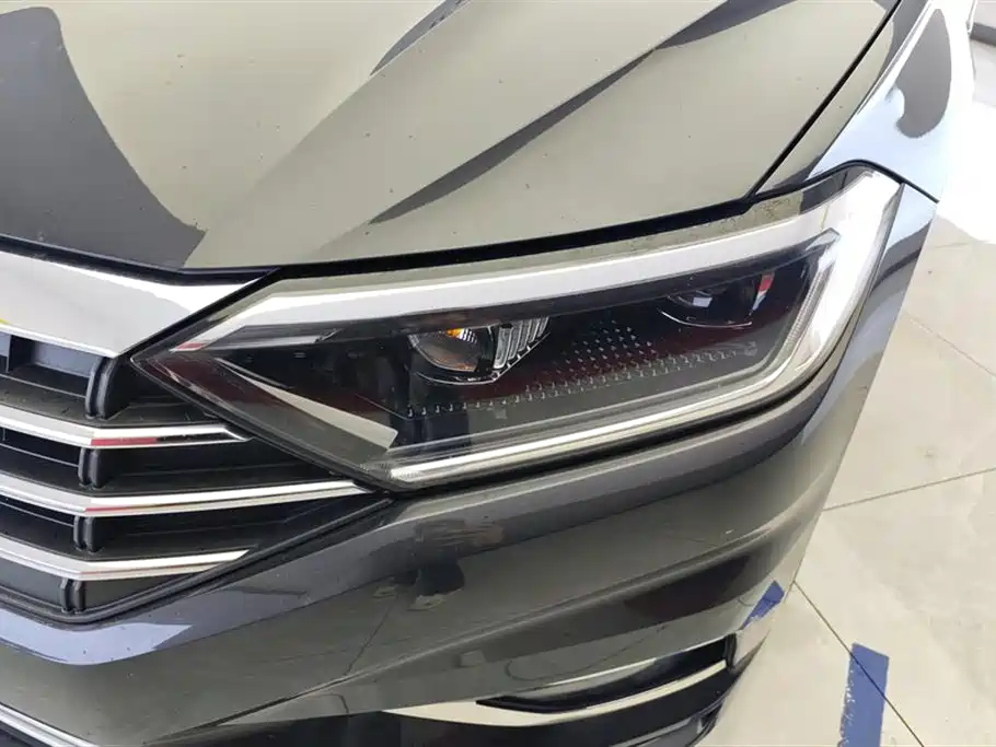 Volkswagen Sagitar 2021 280TSI DSG Surpassing Edition фото 5