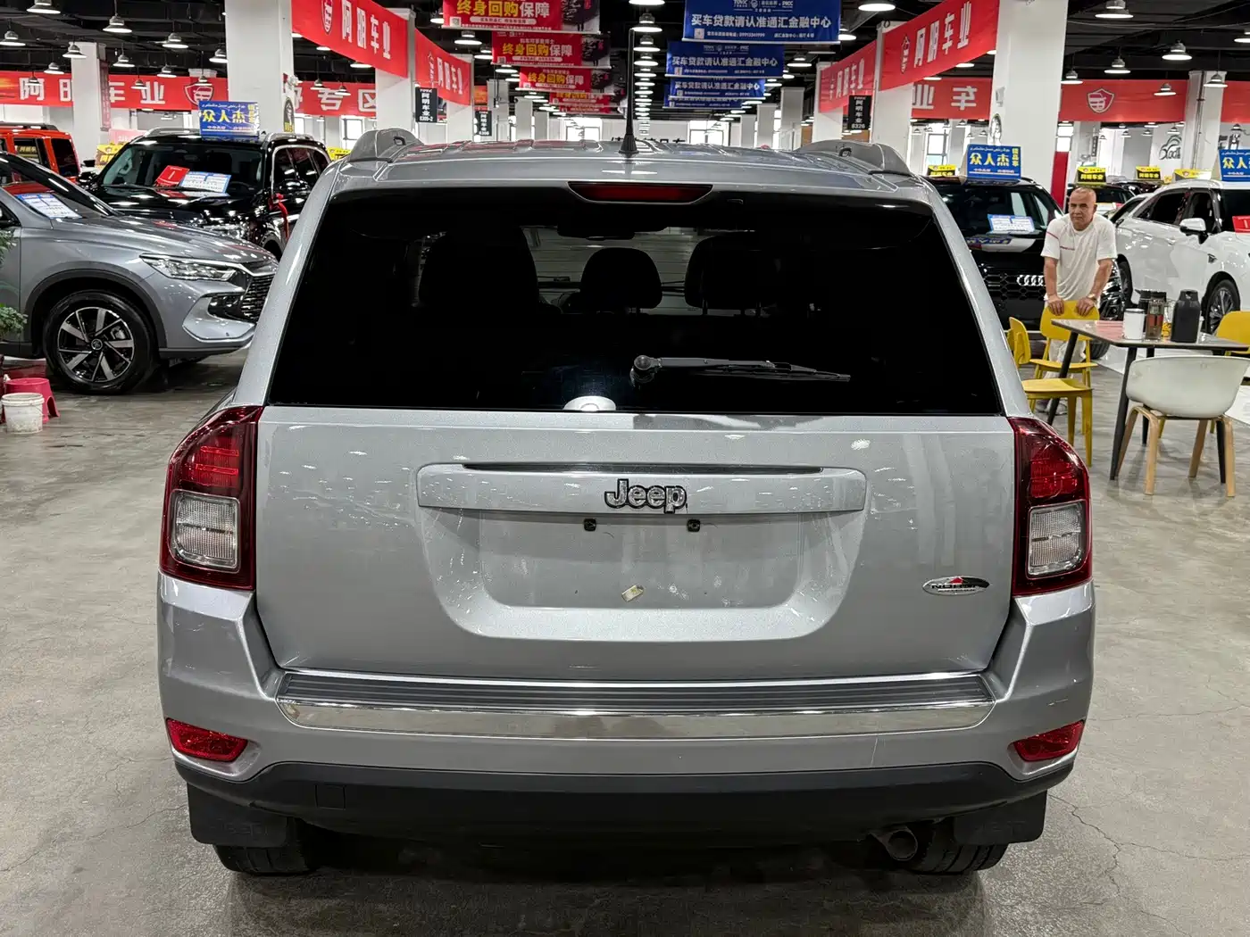 Jeep Compass (Import) 2014 2014 Facelift 2.4L 4WD Comfort Edition