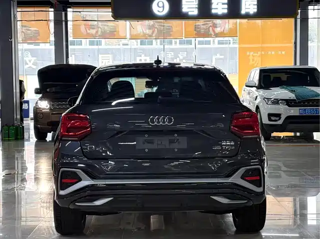 Audi Q2L 2022 35 TFSI Fashion Dynamic — фото 4