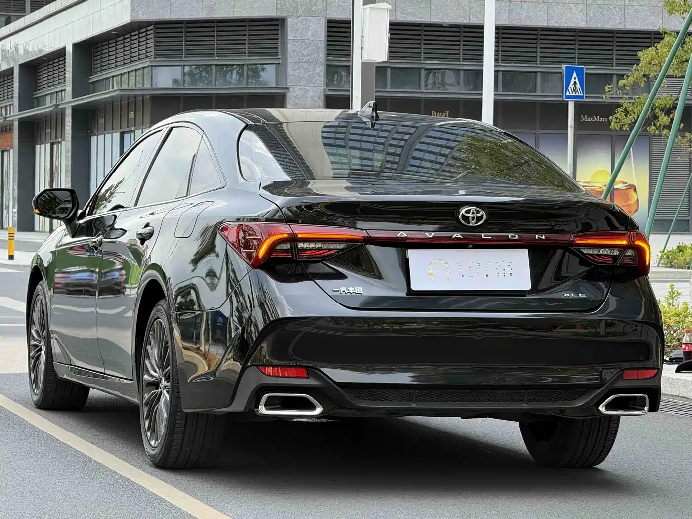 Toyota Avalon 2019 2.0L XLE Premium Edition (China VI) фото 4