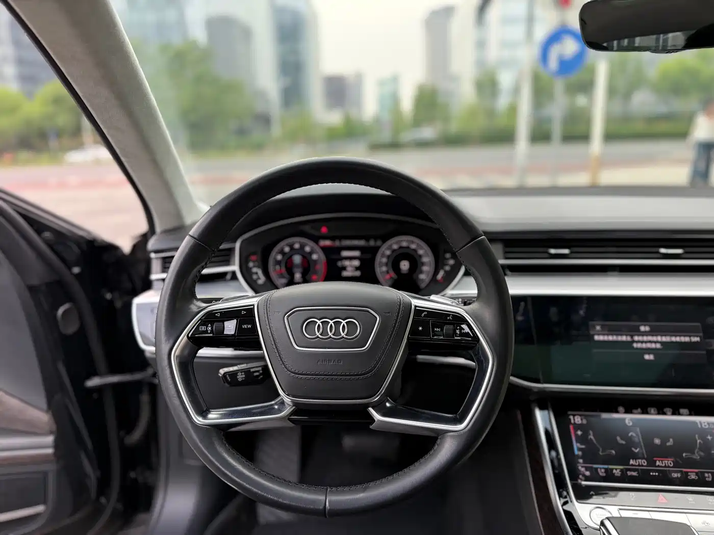Audi A8 2019 Plus A8L 55 TFSI quattro Prestige фото 12