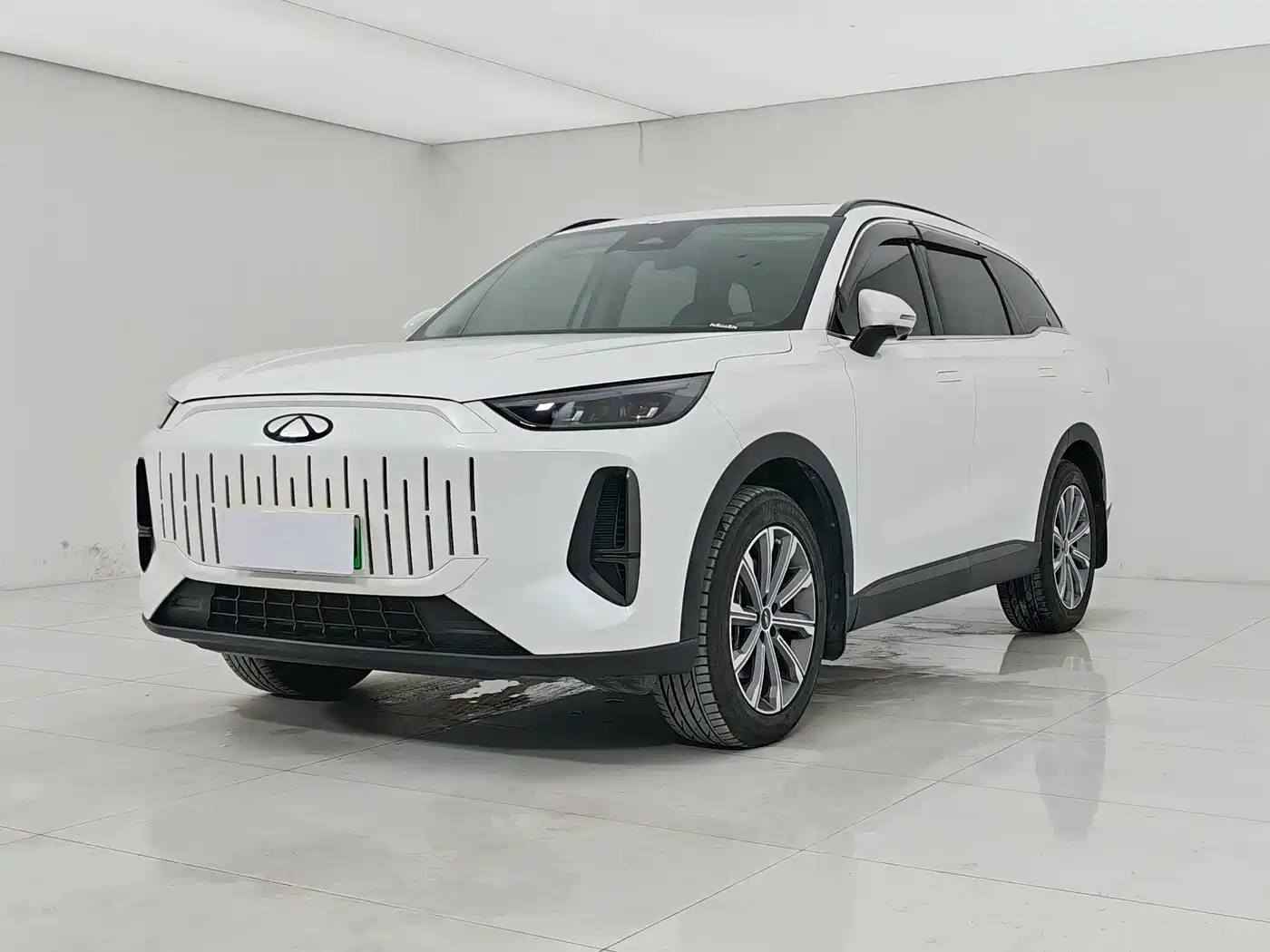 Chery Fengyun T9 2024 120 Long Range Comfort 5-seater NMC