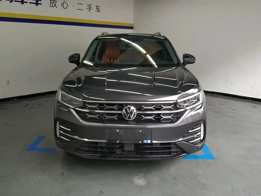 Volkswagen Tayron 2024 330TSI 2WD R-Line High Performance фото 2