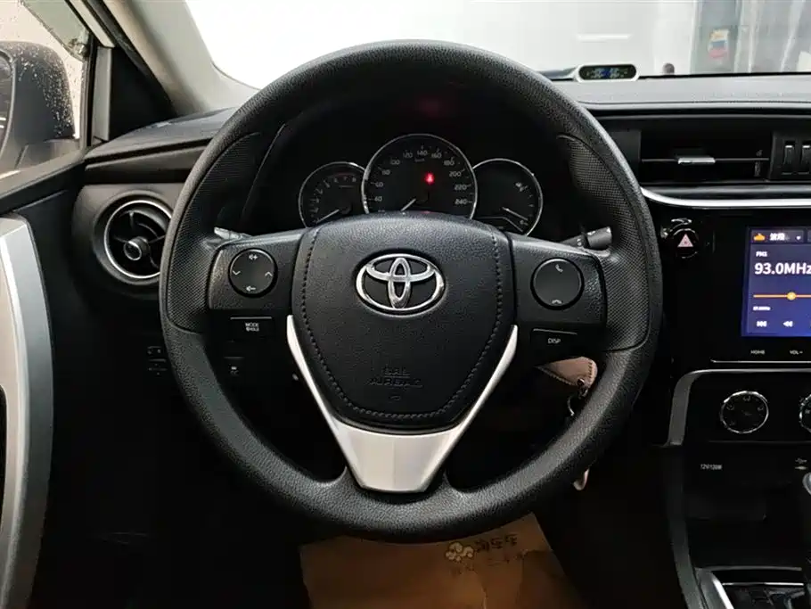 Toyota Levin 2017 Facelift 185T CVT Elite (China V) фото 15