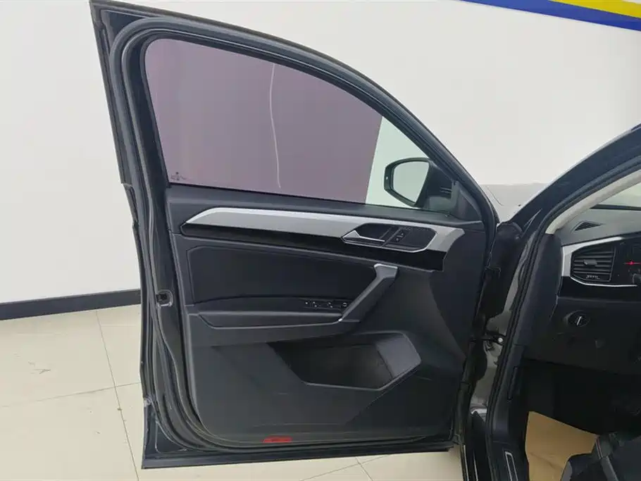 Volkswagen Tayron 2019 Expedition 280TSI 2WD Luxury (China VI) фото 7