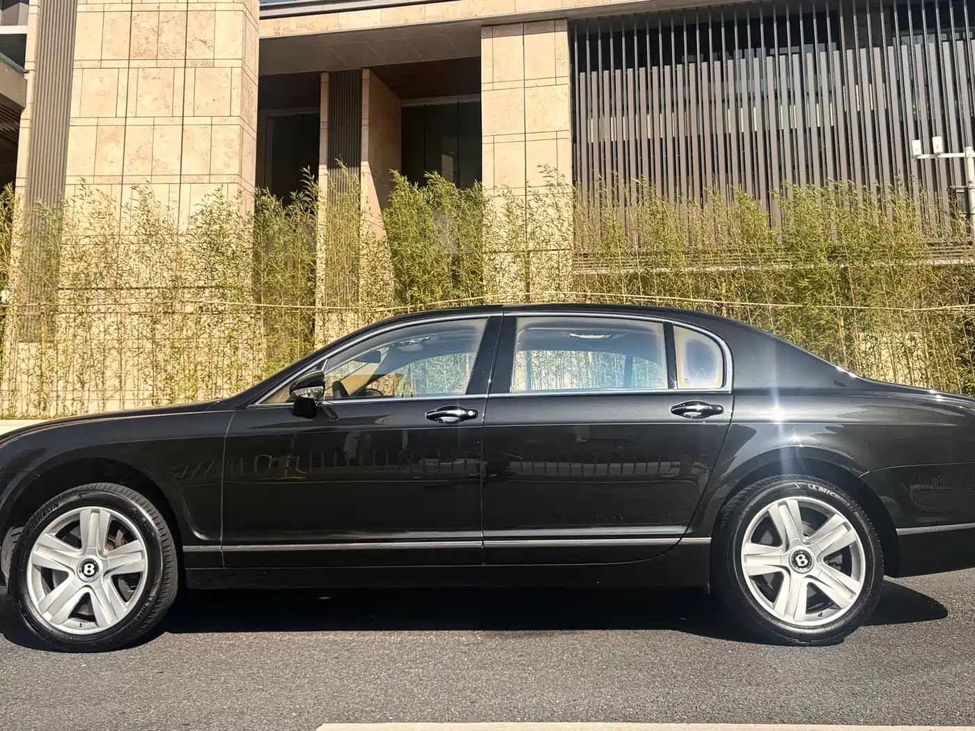 Bentley Flying Spur 2007 2005 6.0T Standard Model