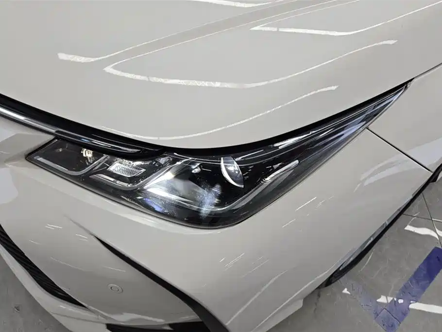 Toyota Corolla 2021 1.2T S-CVT Elite PLUS Edition фото 5
