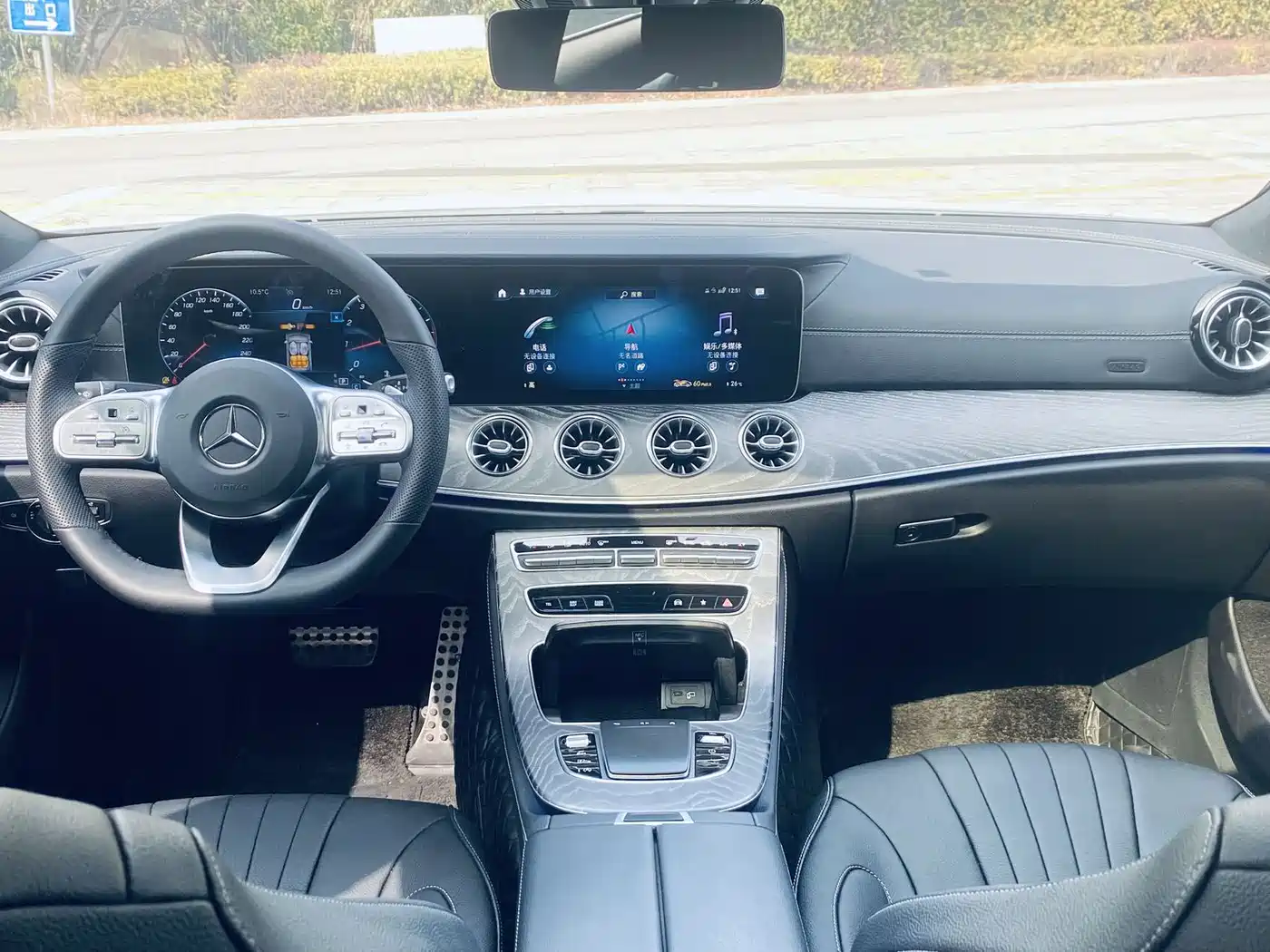 MERCEDES-BENZ CLS