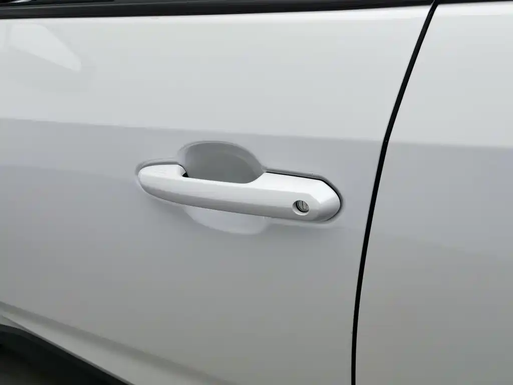 Toyota RAV4, миниатюра 18