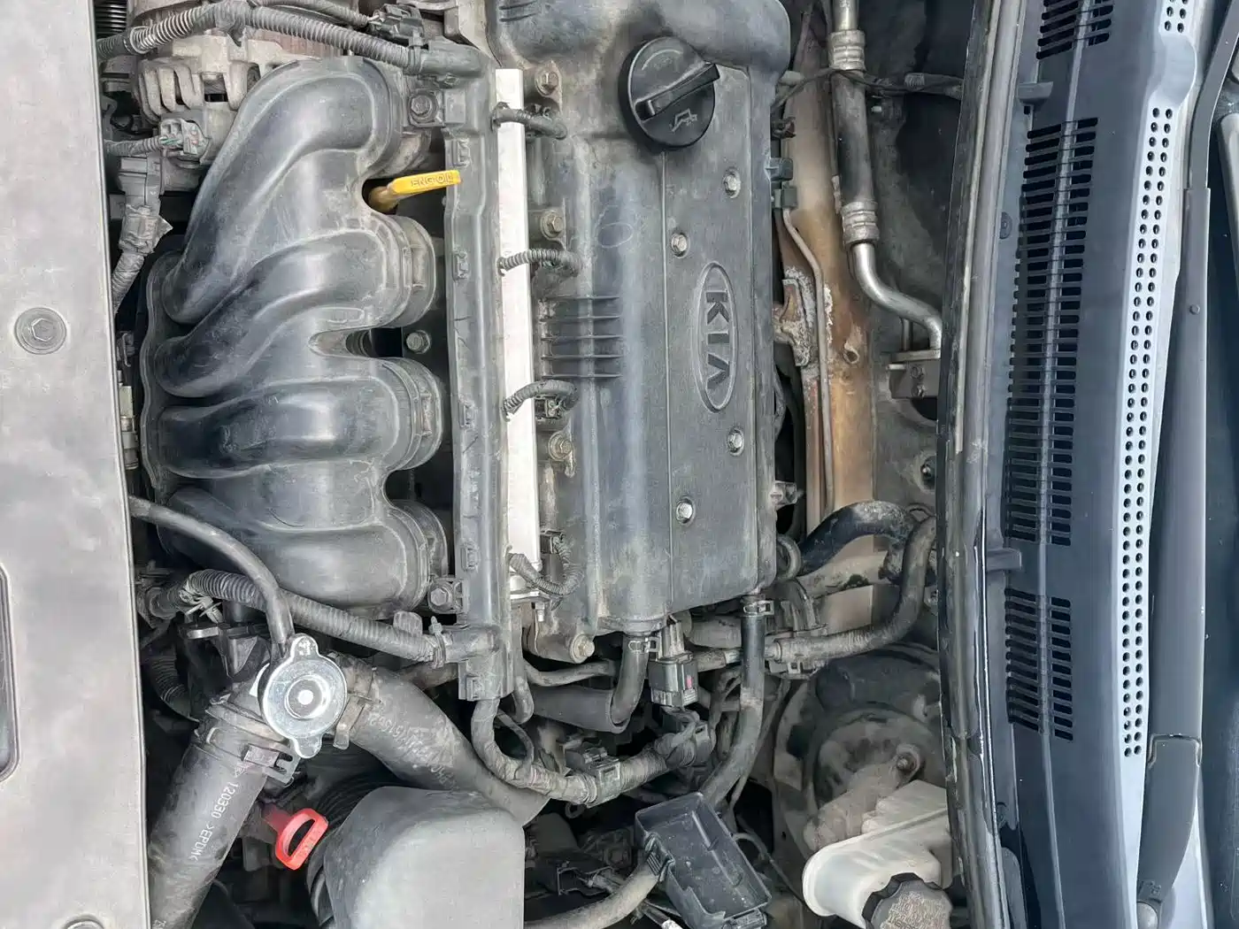 Kia K2 2012 2012 Hatchback 1.6L AT Premium