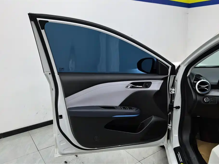 Chevrolet Monza 2024 1.5L Dual-Clutch Delight Edition фото 7