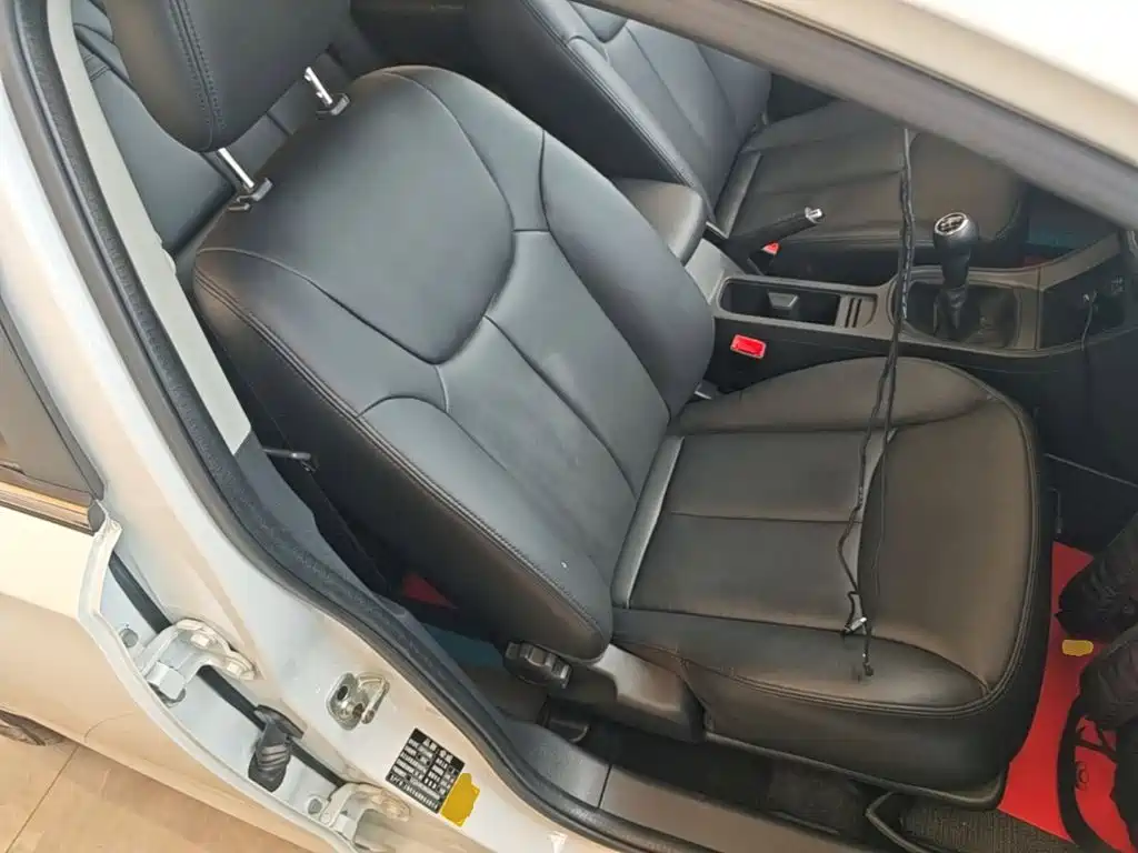 Roewe 360 2016 2015 1.5L Manual Luxury