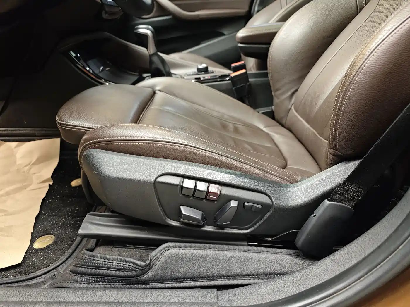 BMW X1 2016 sDrive18Li Luxury Model фото 10