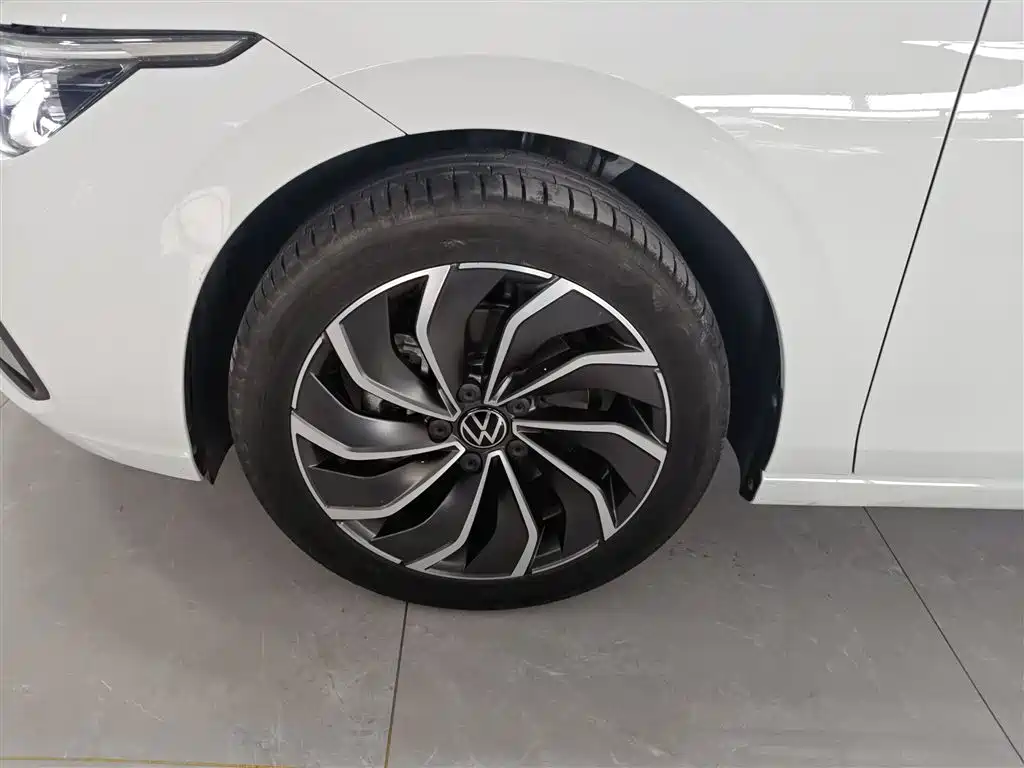 Volkswagen Golf 2021 280TSI DSG Pro фото 23