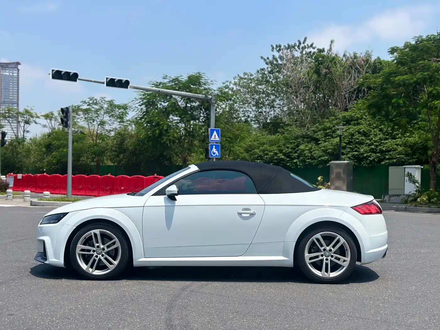 Audi TT 2016 2015 TT Roadster 45 TFSI