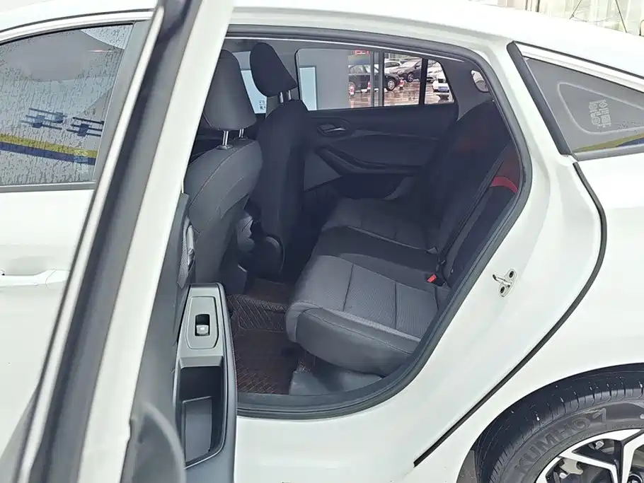MG MG5 2025 2023 180DVVT Manual Trend Edition