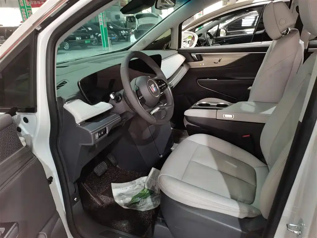Buick GL8 2025 Model Landglory Smart Edition фото 22
