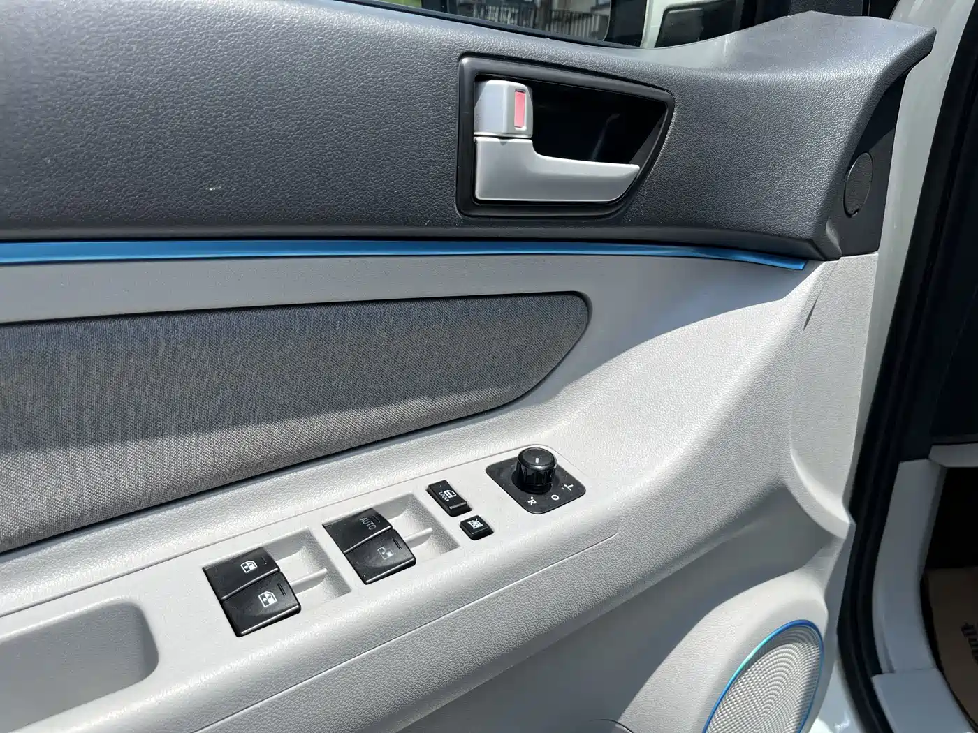 BAIC New Energy EV 2015 2015 EV160 Elegant Edition