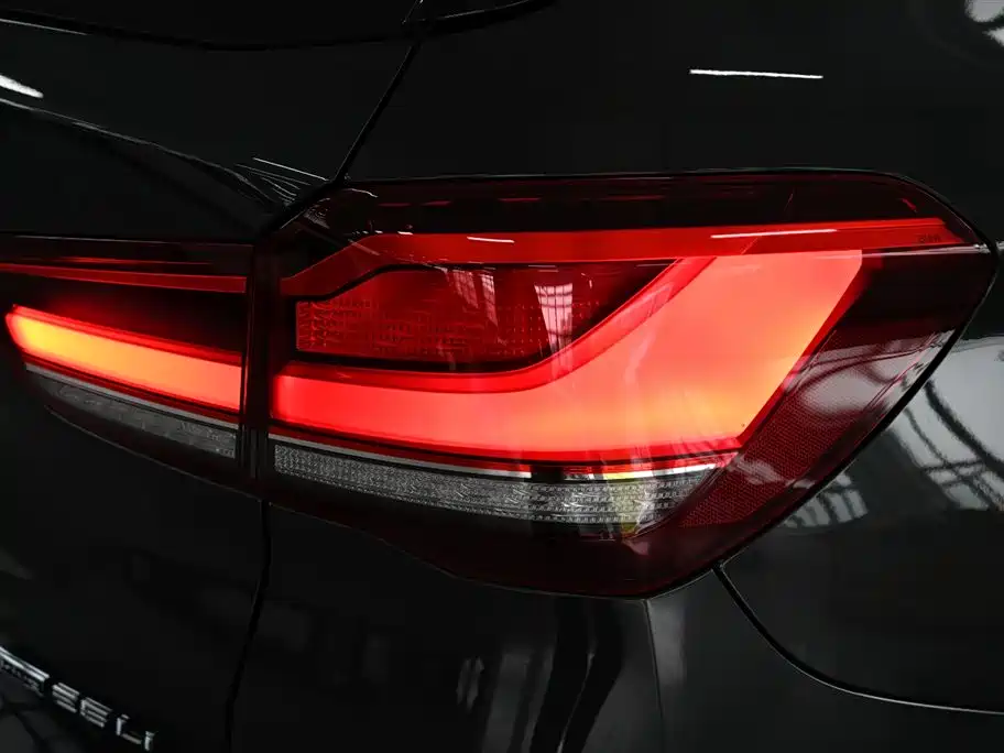 BMW X1 2022 sDrive25Li Leading фото 22
