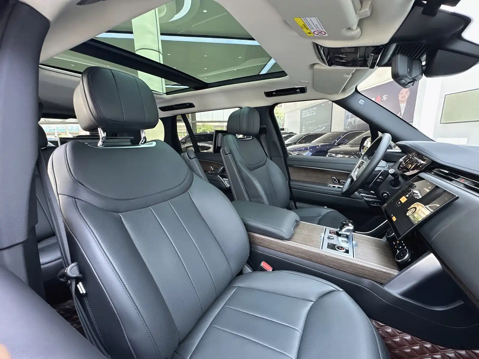 Фото 7 - Land Rover Range Rover