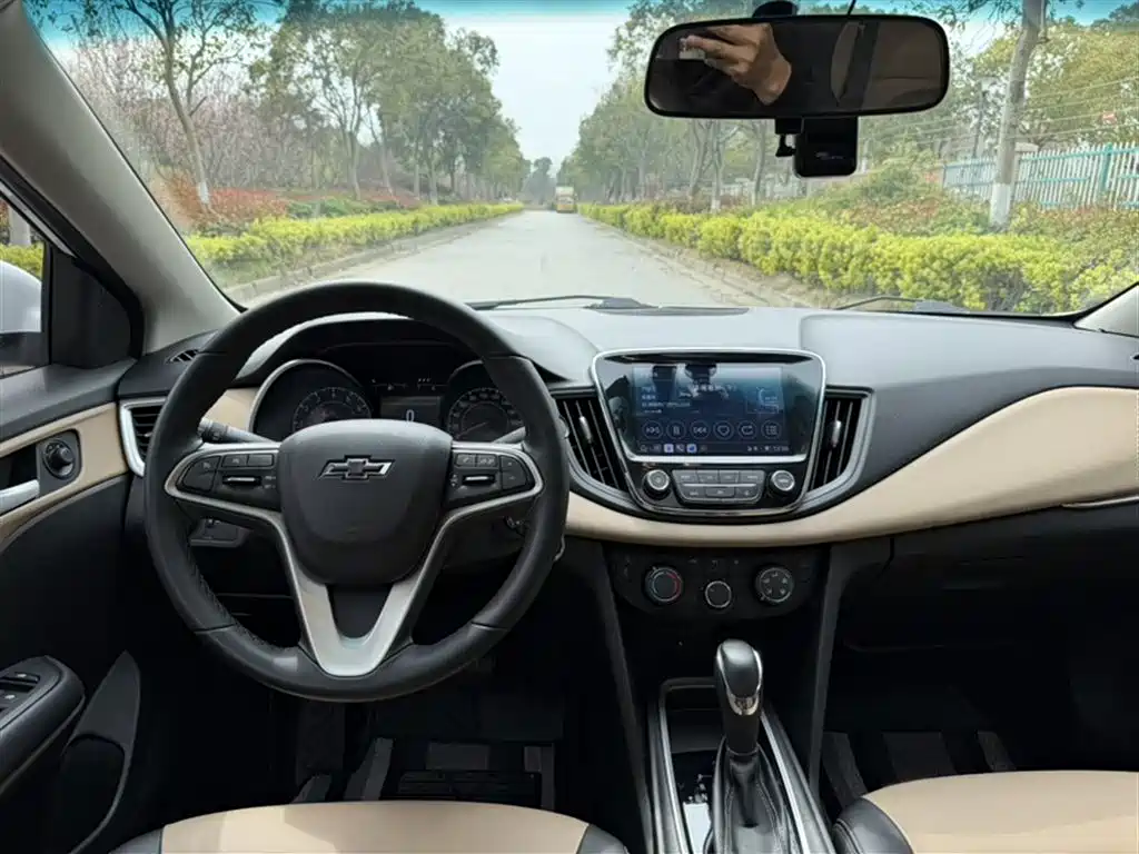Chevrolet Monza 2022 320 Automatic Enjoyment Sunroof Edition фото 13