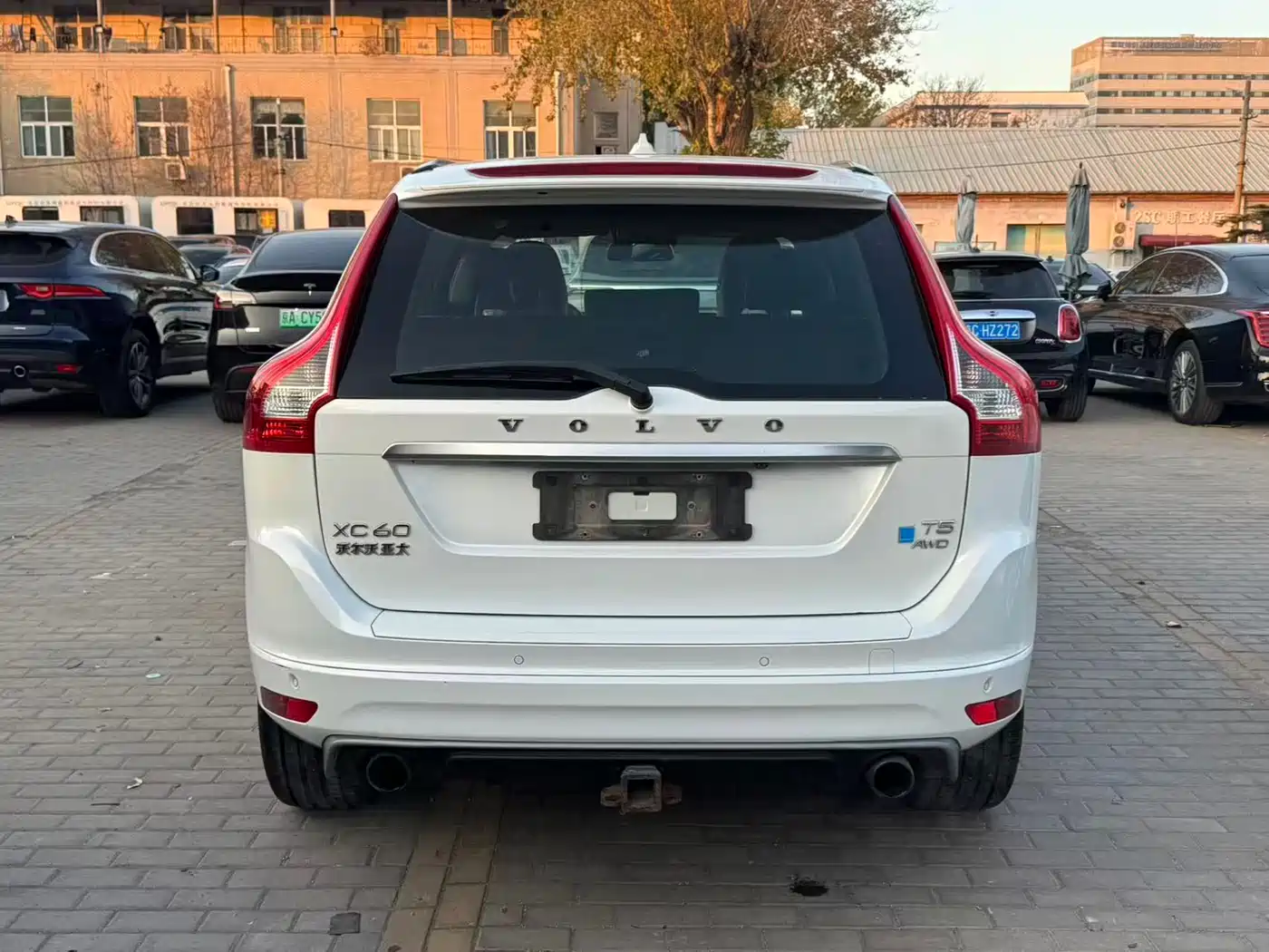 VOLVO XC60