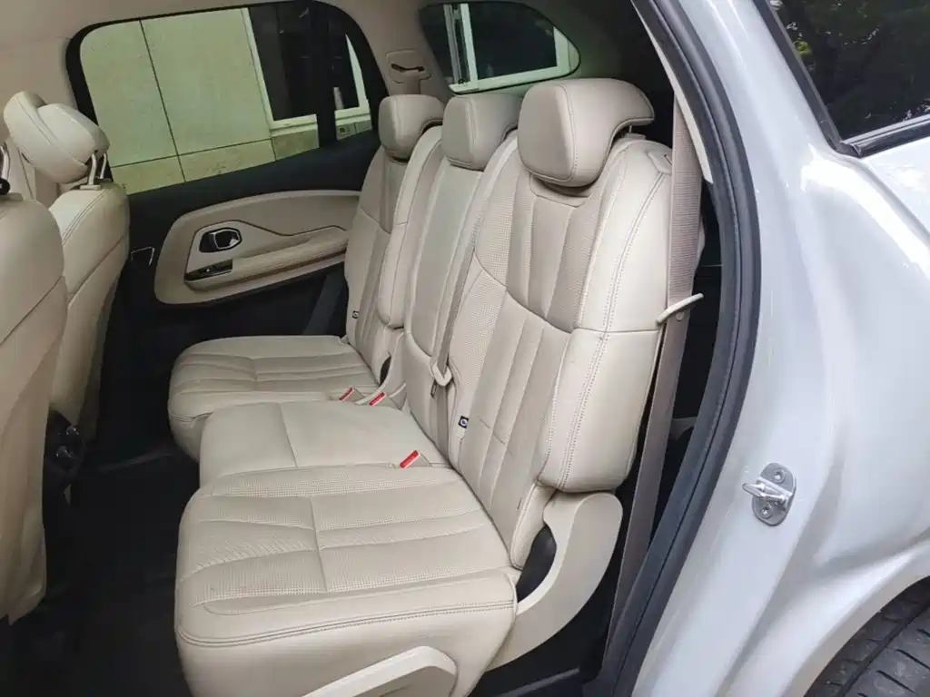 NIO ES8 2019 2018 355KM Base Model 7-Seater Version