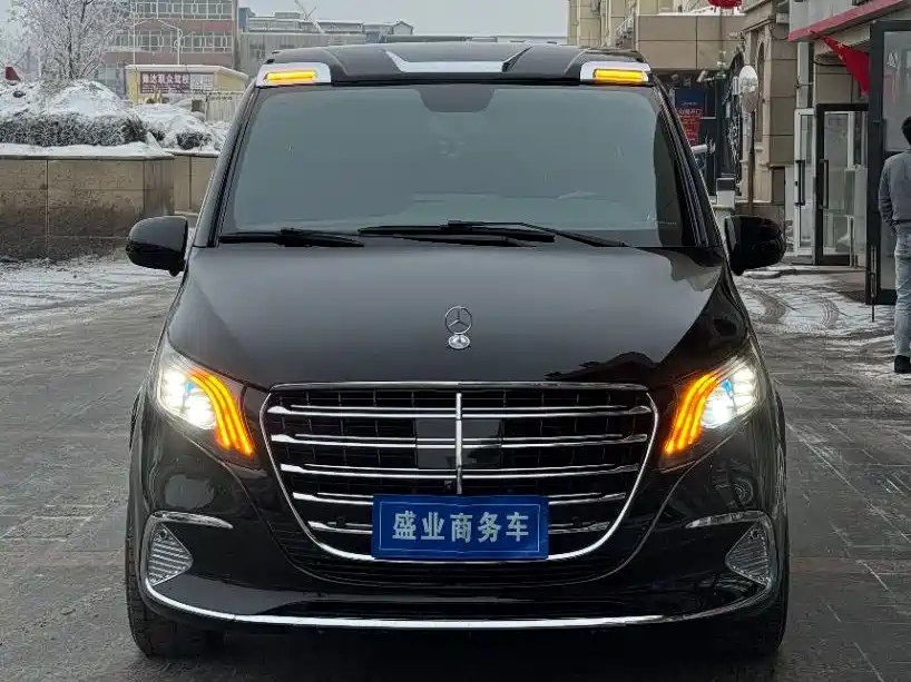 Mercedes-Benz Vito 2018 2.0T Elite Edition 7-Seater China V фото 2
