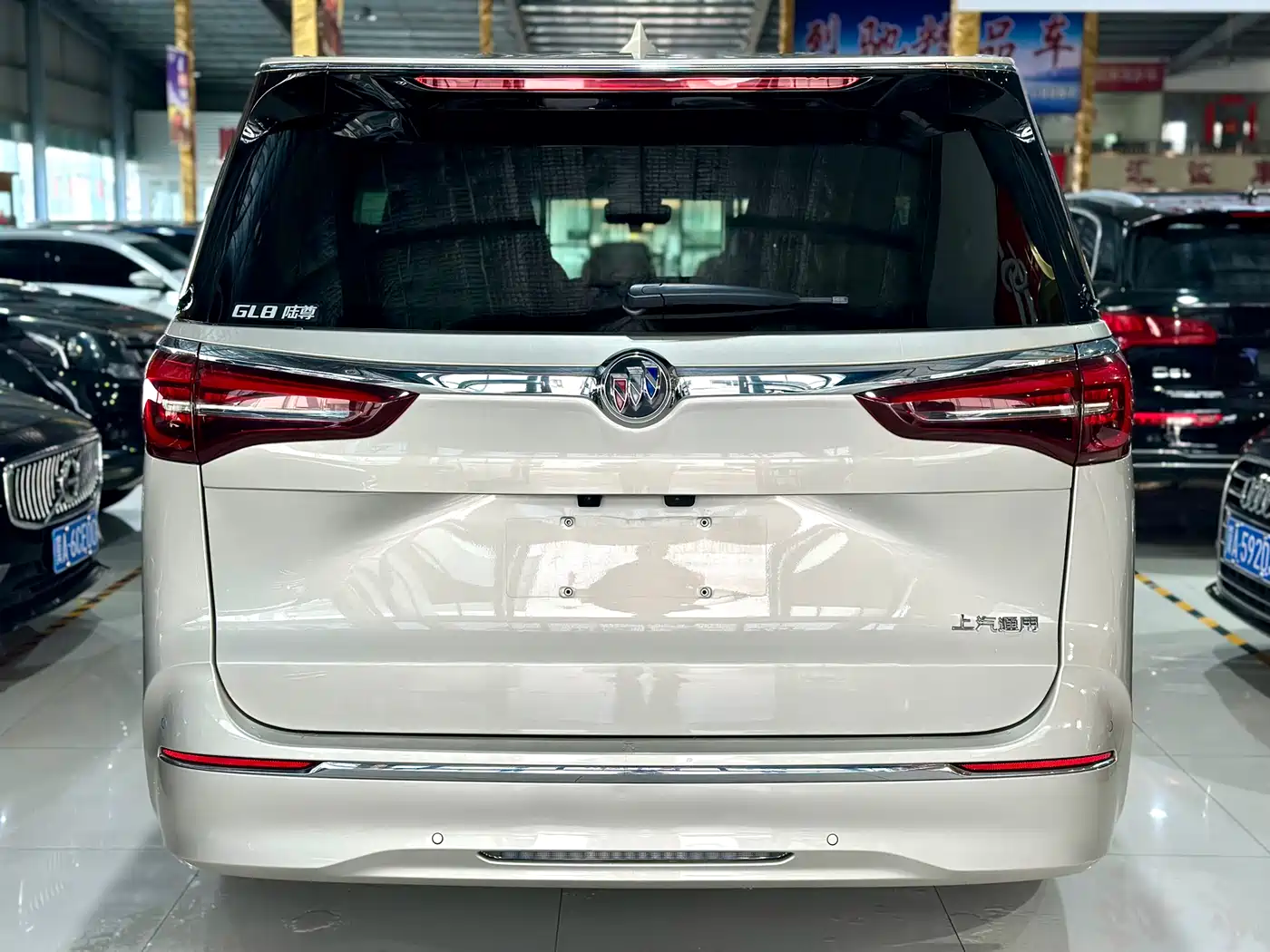Buick GL8 2021 ES Landlord 653T Luxury фото 19