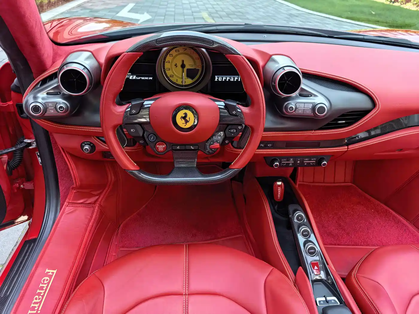 Ferrari F8 2021 2020 Spider 3.9T V8