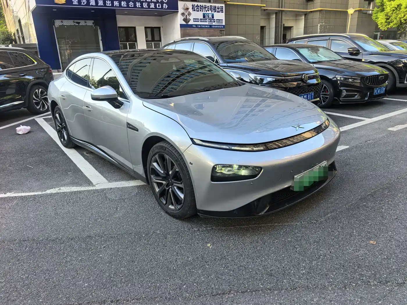 Фото 3 - XPeng P7
