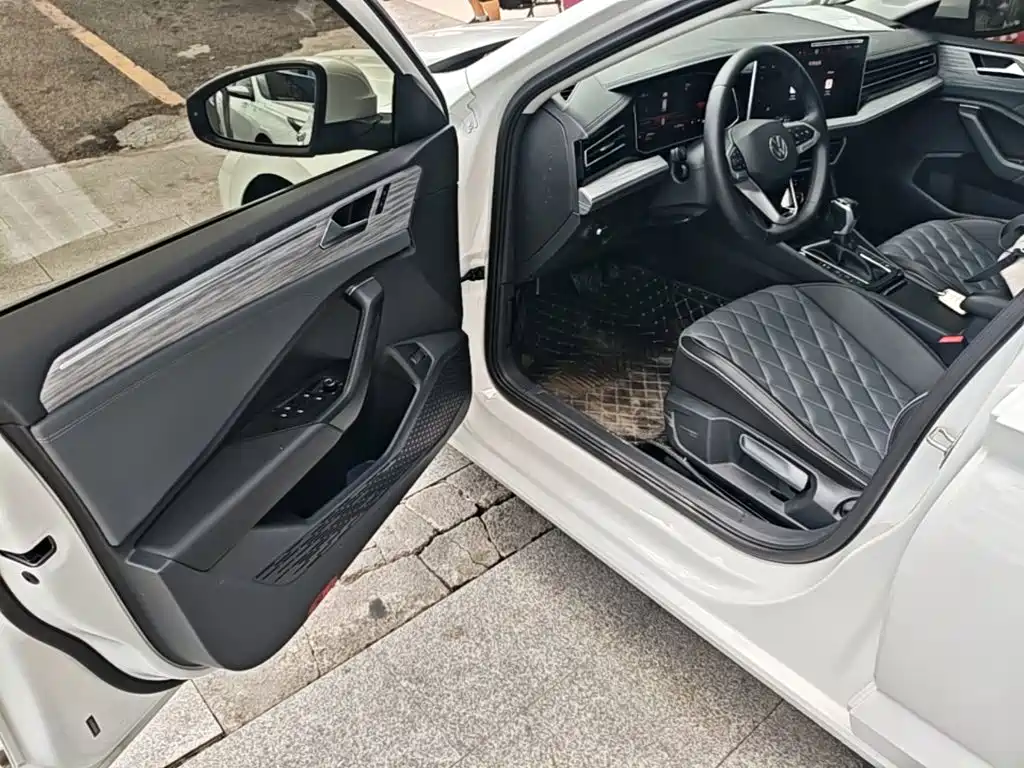 Volkswagen Sagitar, миниатюра 15