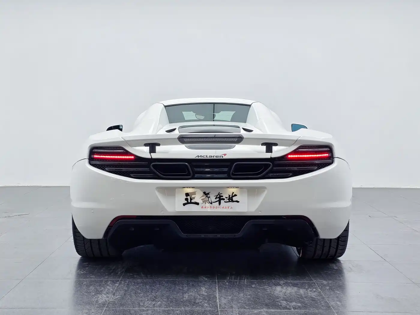 McLaren 12C 2013 3.8T SPIDER фото 9
