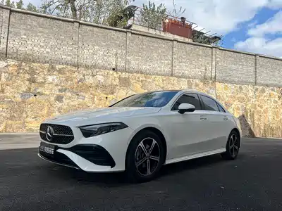 Mercedes-Benz A