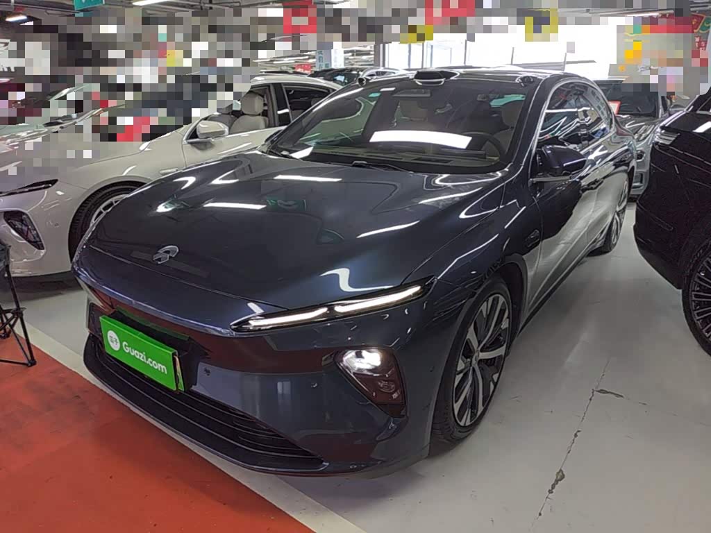 NIO ET7