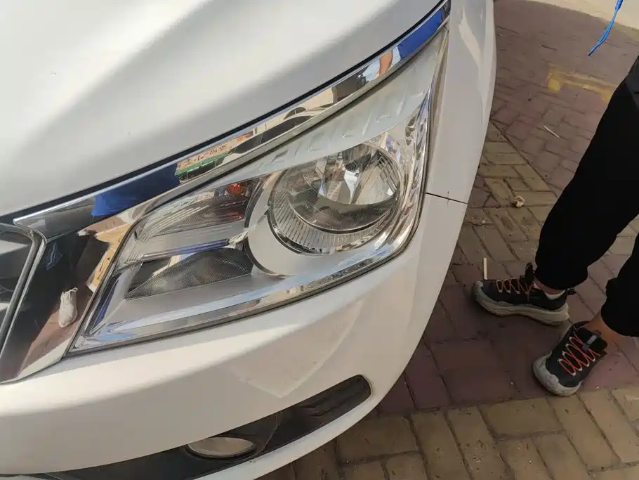 Venucia T70 2016 2015 1.6L Manual Ruixing Edition