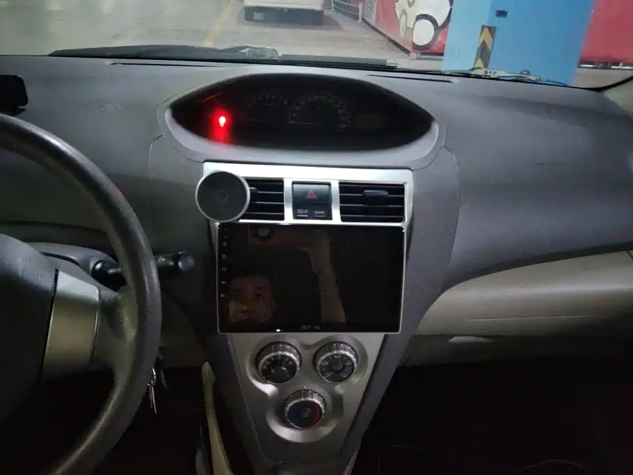 Toyota Vios 2012 2010 1.3L GL-i Standard AT