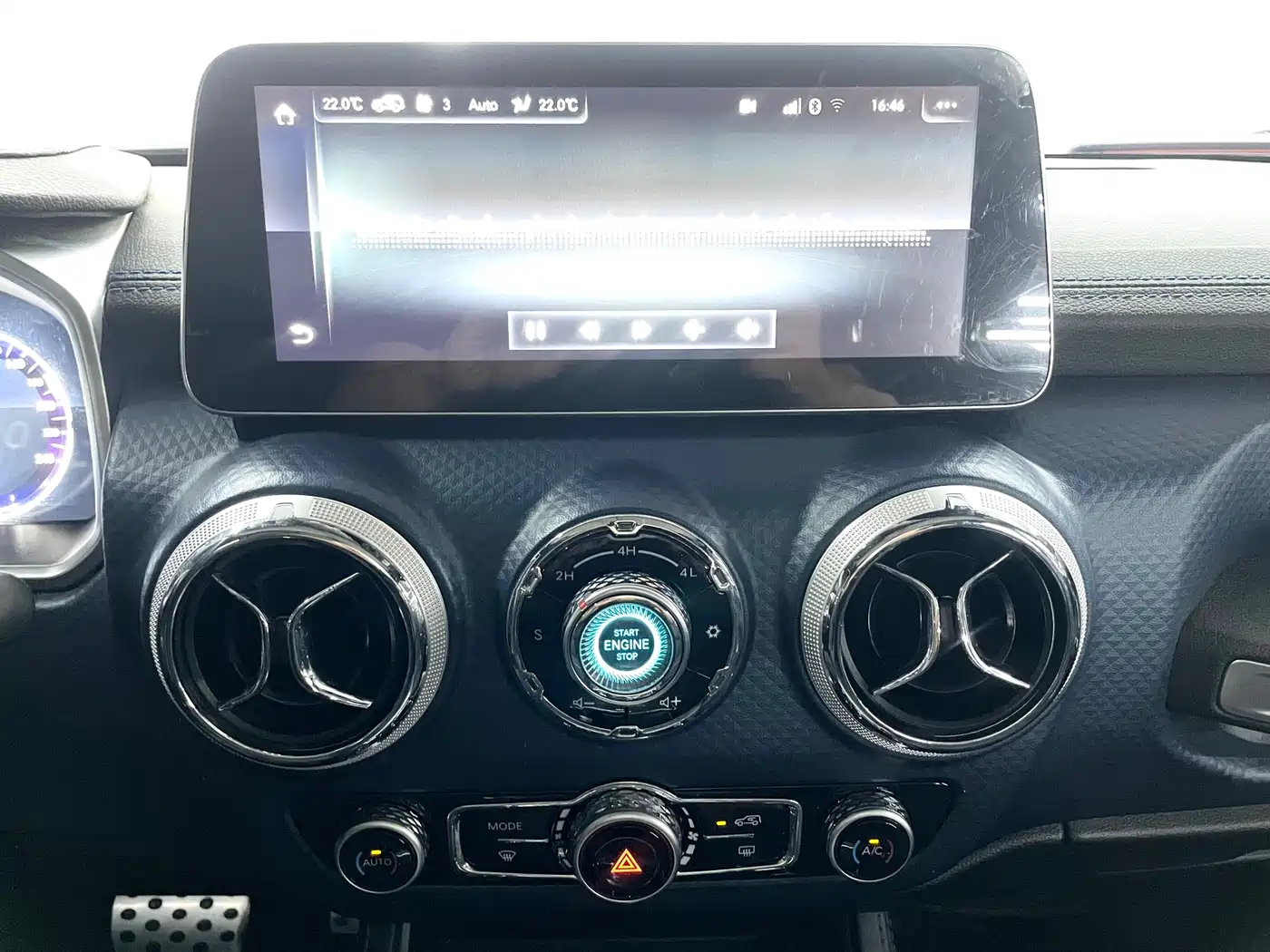 BAIC ORV Beijing Offroad BJ40 2018 PLUS 2.3T Automatic AWD Flagship China V фото 14