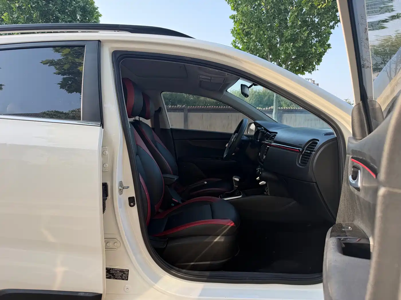 Kia KX CROSS 2017 1.4L AT GLS фото 13
