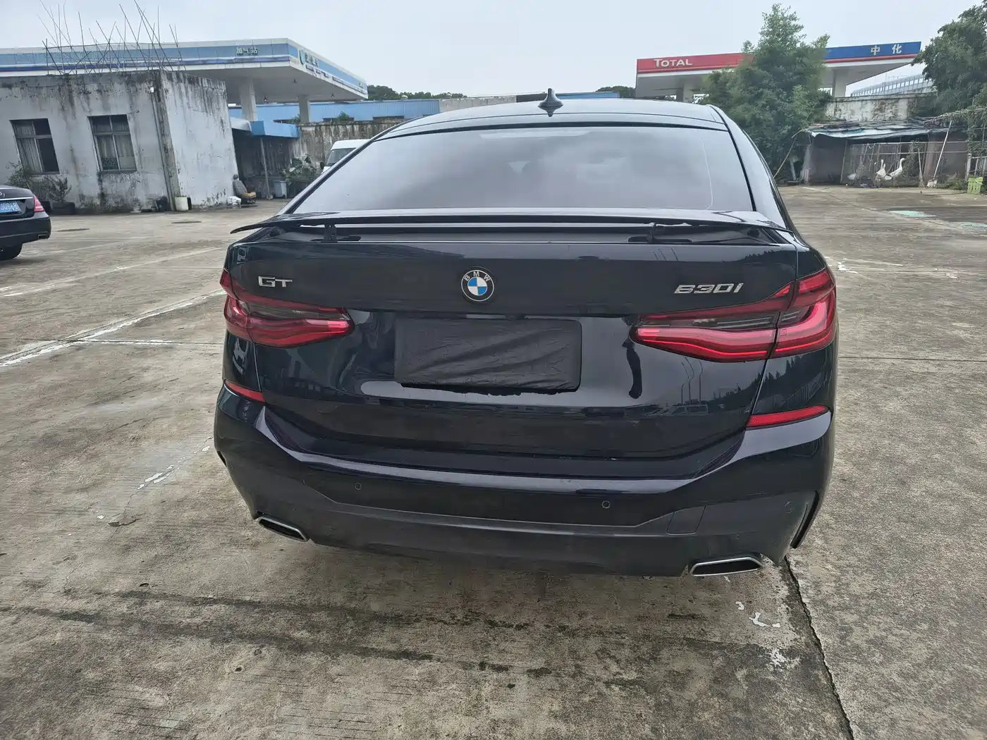 Photo 6 - BMW 6 Series GT