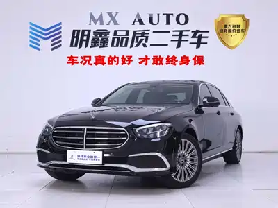 Mercedes-Benz E