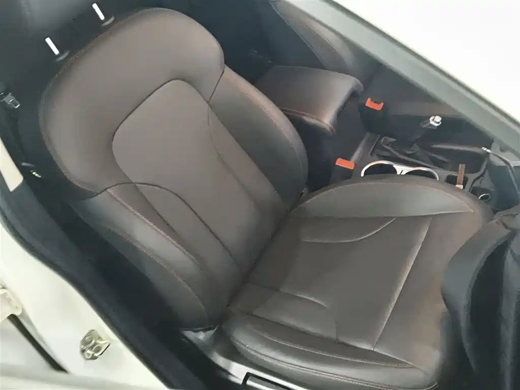 Haval M6 2019 1.5T Manual 2WD Elite Type China VI фото 20