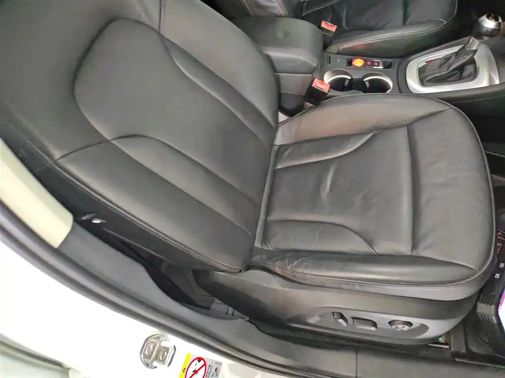 Audi Q3 2013 35 TFSI Comfort фото 25
